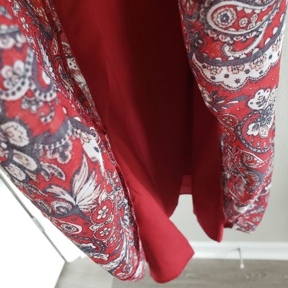 Loft Woman Size M Dress with attached Internal slip dress Paisley Print NWOT - Picture 4 of 7